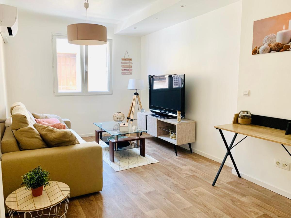 Thuir, Charmante Maison T2 Climatisee Villa Dış mekan fotoğraf